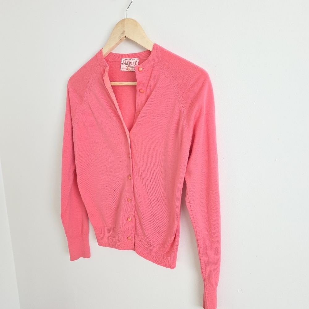 Vintage Wool Bubblegum Pink Button-Up Cardigan Sweater Size Small - Picture 2 of 7